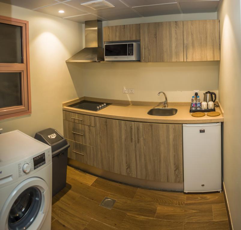 Burj Alhayat Hotel Suites Olaya Riaad Buitenkant foto