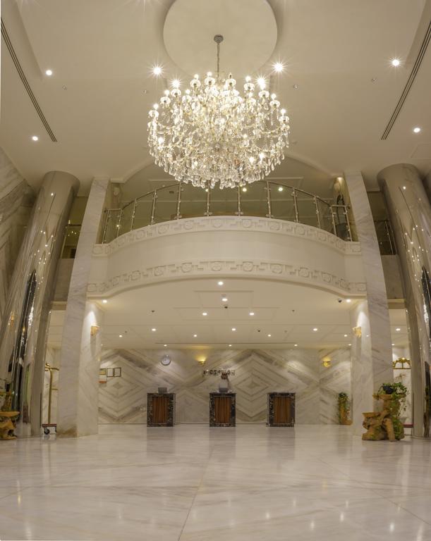 Burj Alhayat Hotel Suites Olaya Riaad Buitenkant foto