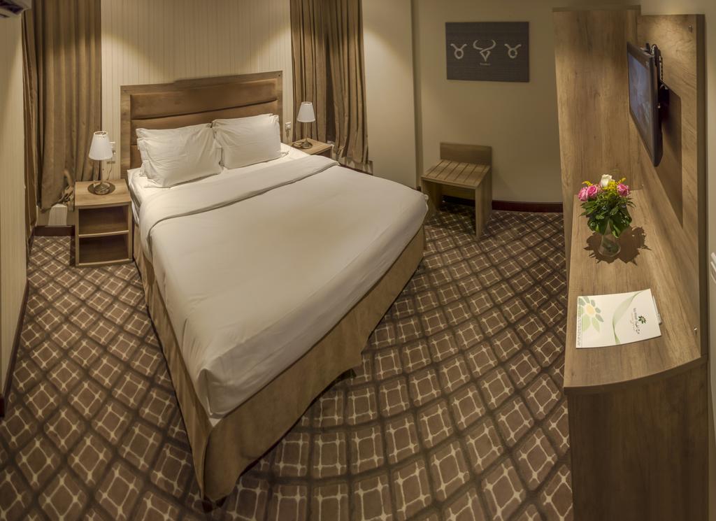 Burj Alhayat Hotel Suites Olaya Riaad Buitenkant foto