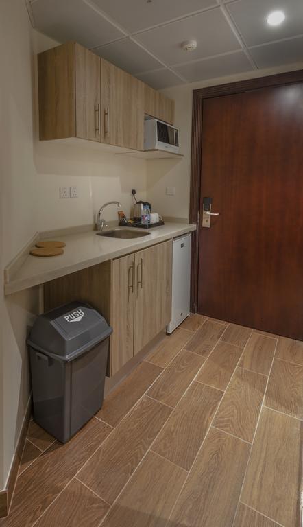 Burj Alhayat Hotel Suites Olaya Riaad Buitenkant foto